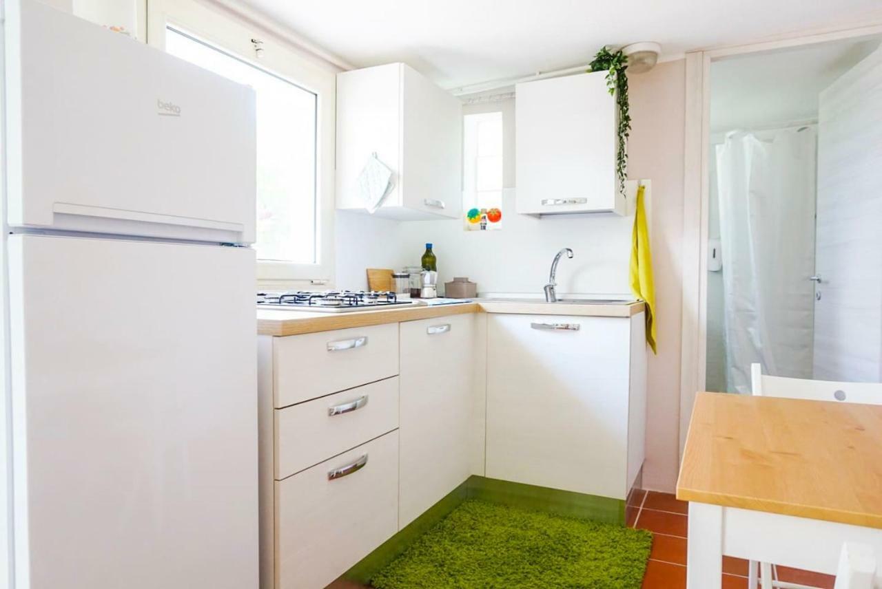 Villa Aurelia - Modern Seafront Studio Apartment Flumini di Quartu Zewnętrze zdjęcie